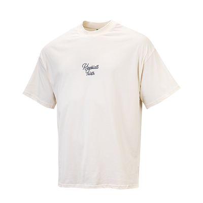 Off-white farbiges Shirt mit Schriftzug "Kleeblatt Fürth" mittig auf der Brust